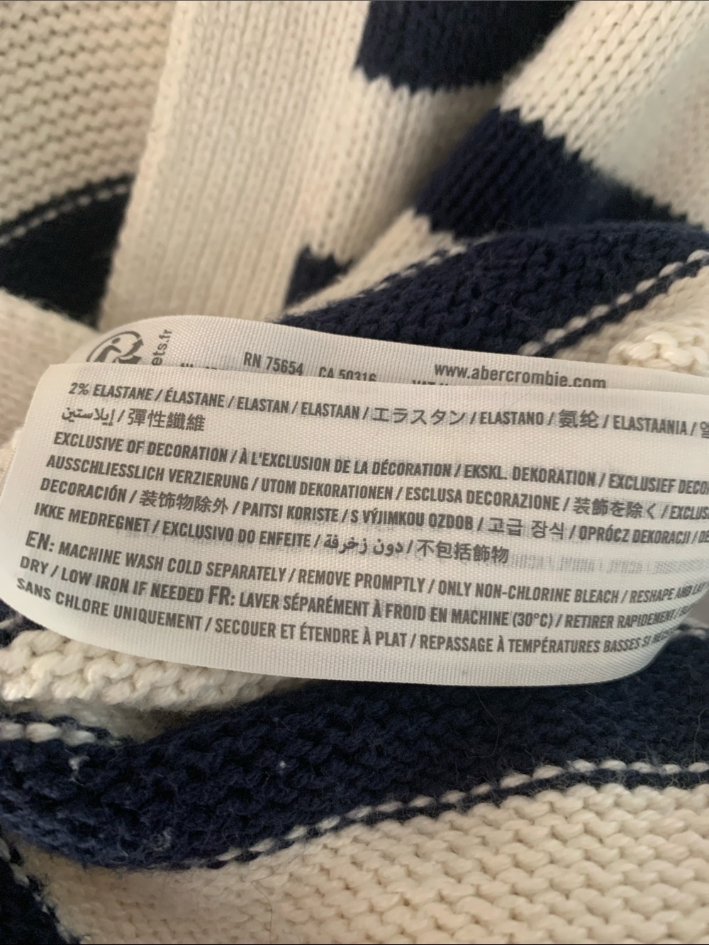 Abercrombie & Fitch Polo Collared V-Neck Striped Sweater Cream Navy Blue Small - Picture 10 of 10